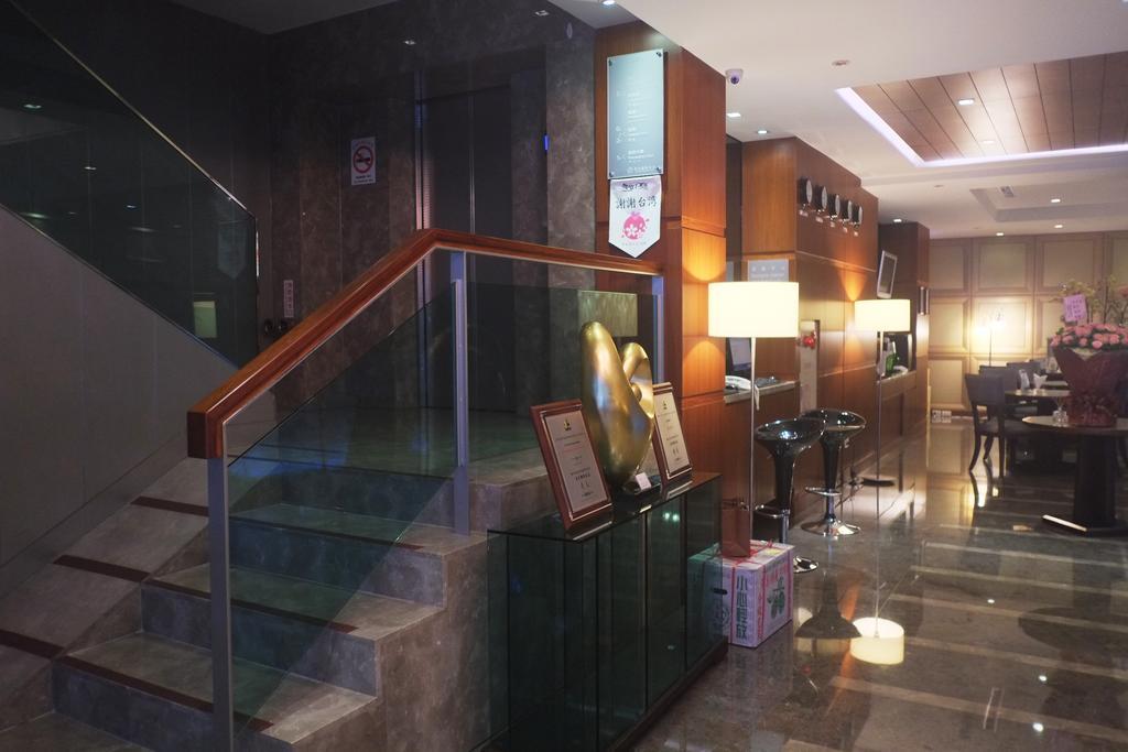 Tokyo International Hotel Taipei Extérieur photo