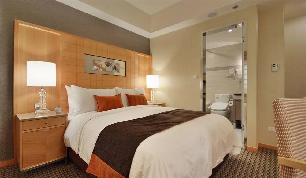 Tokyo International Hotel Taipei Extérieur photo