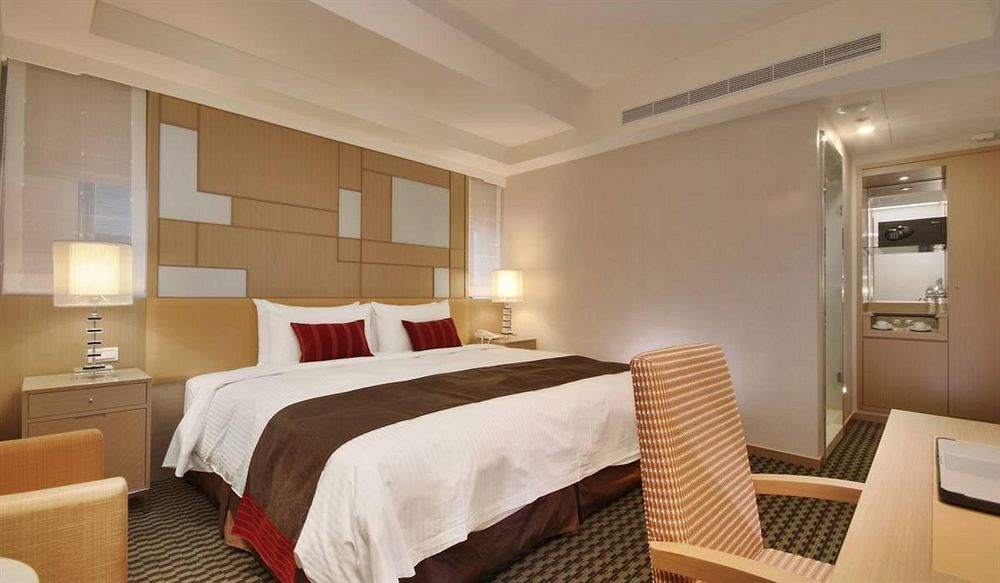 Tokyo International Hotel Taipei Extérieur photo
